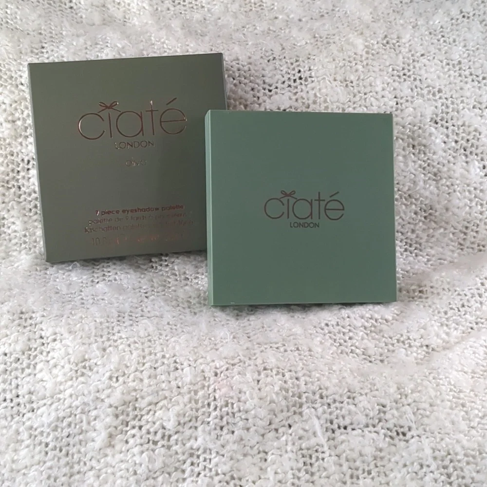 Ciaté London Trend 9 Shade Eyeshadow Palette in Olive, 10.8g/0.38oz